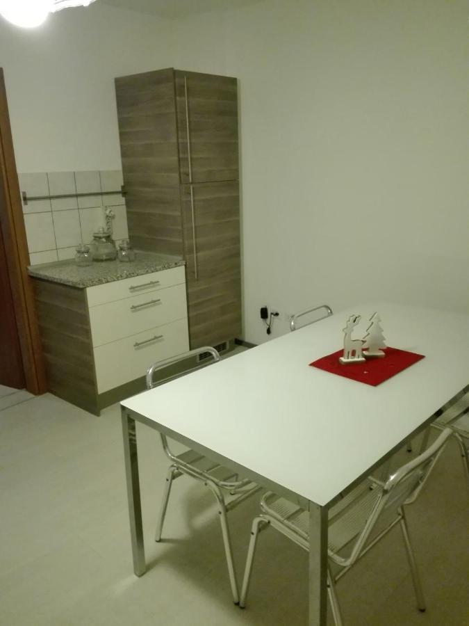 Girasole Grazioli 47 Bed and Breakfast Trento Exteriör bild