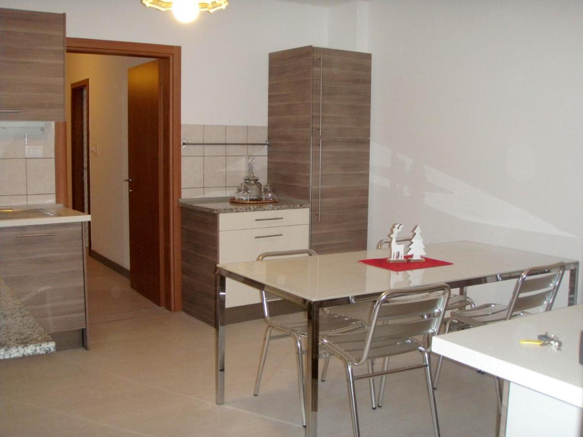 Girasole Grazioli 47 Bed and Breakfast Trento Exteriör bild